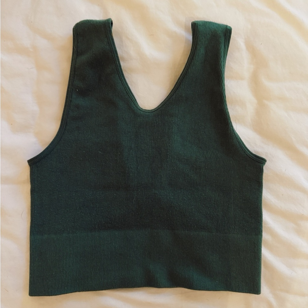 workout top - Picture 4 of 4